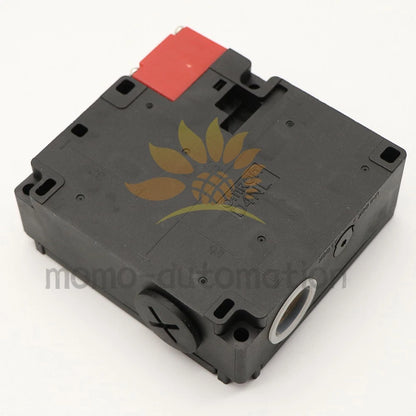 Omron D4NL-4AFG-B4S Safety Door Switch D4NL4AFGB4S 1PCS