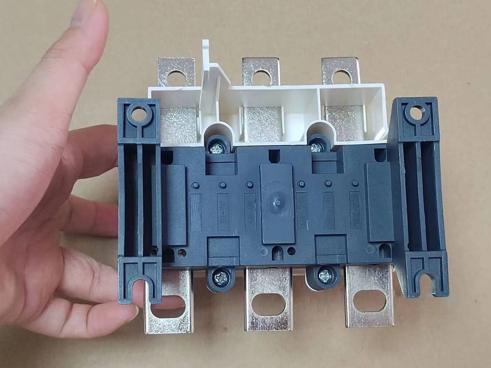 new 1PC replace item Thermal Overload Relay LR9D5367 60-100A replace item - KOEED