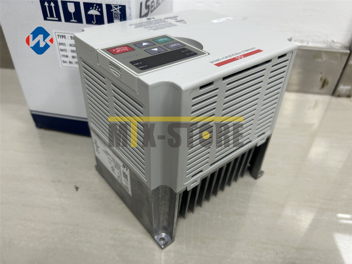 new 1pcs ones LS LG Inverter SV037IG5-4 3.7KW 380V Fast Ship - LG