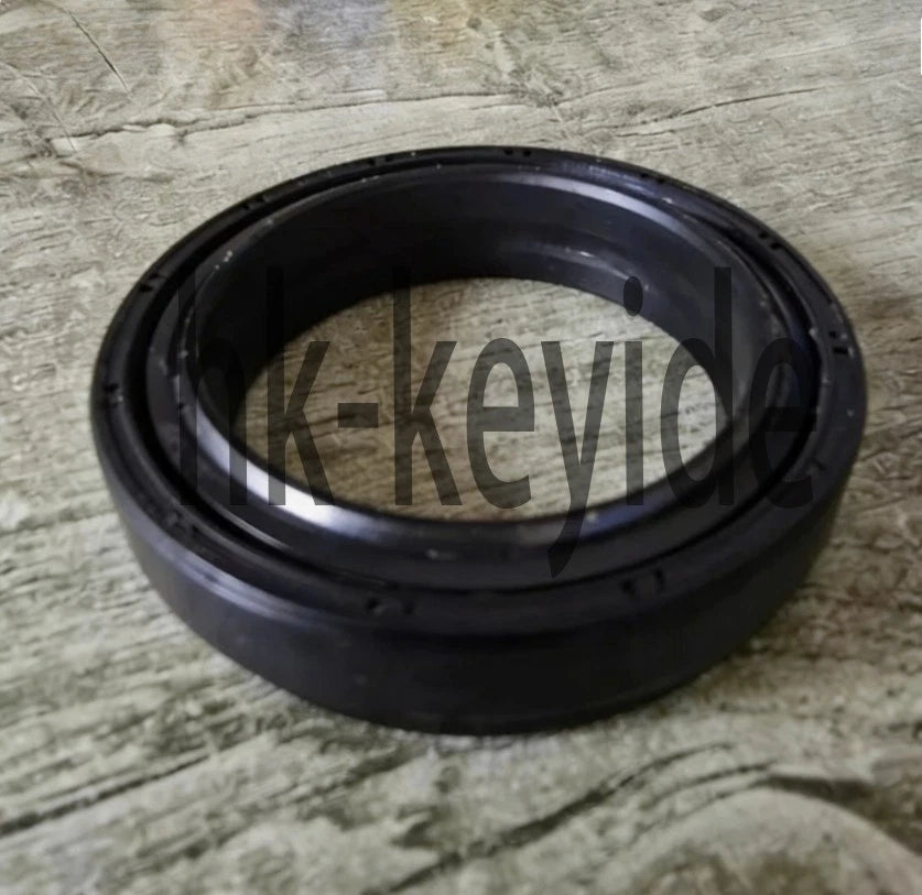 1Pcs Front axle oil seal 3C095-43780 fit for Tractor 854/954/1004 MC65*90*17
