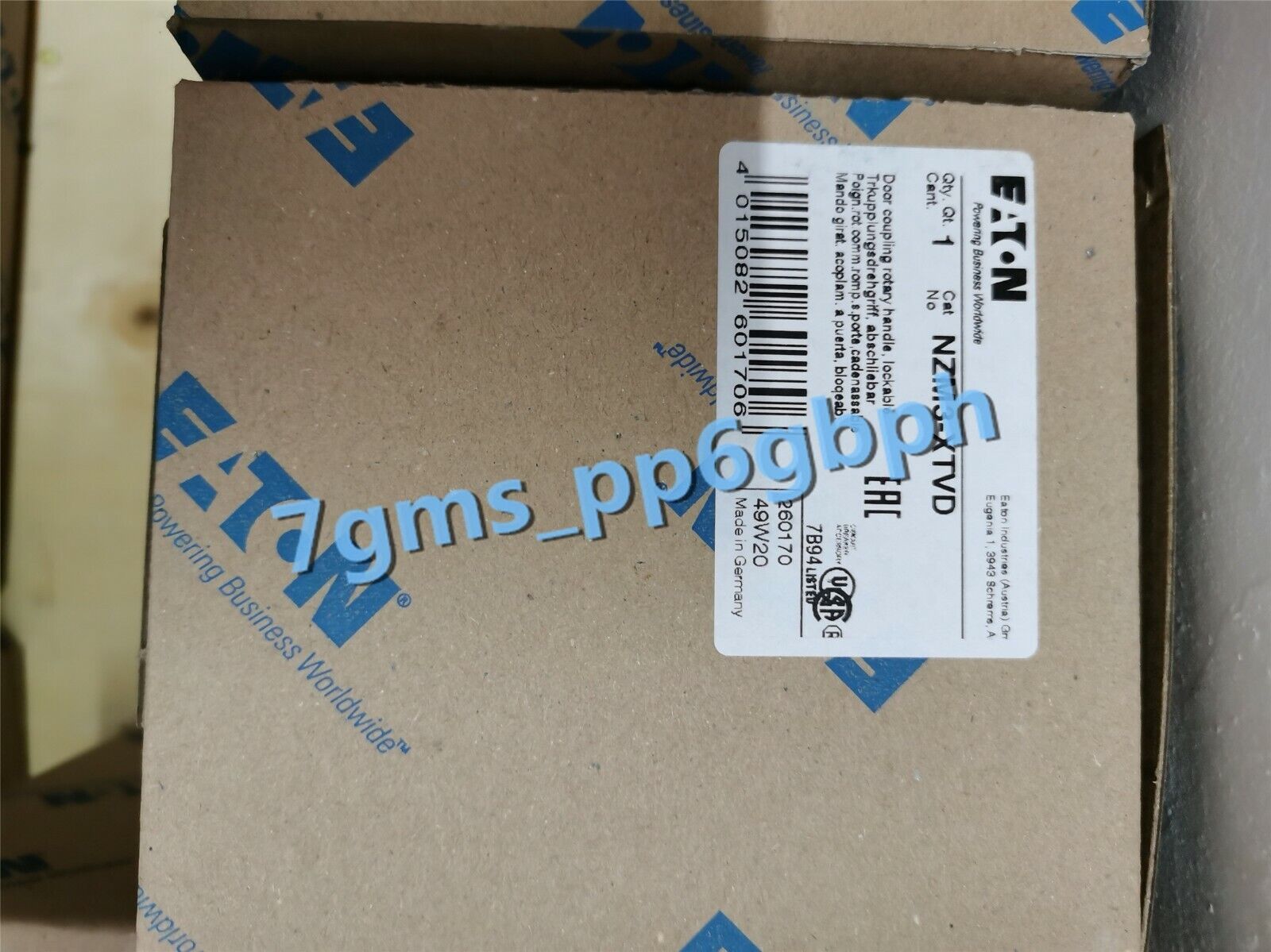 new 1 PCS  EATON circuit breaker handle operating mechanism NZM3-XTVD black EATON