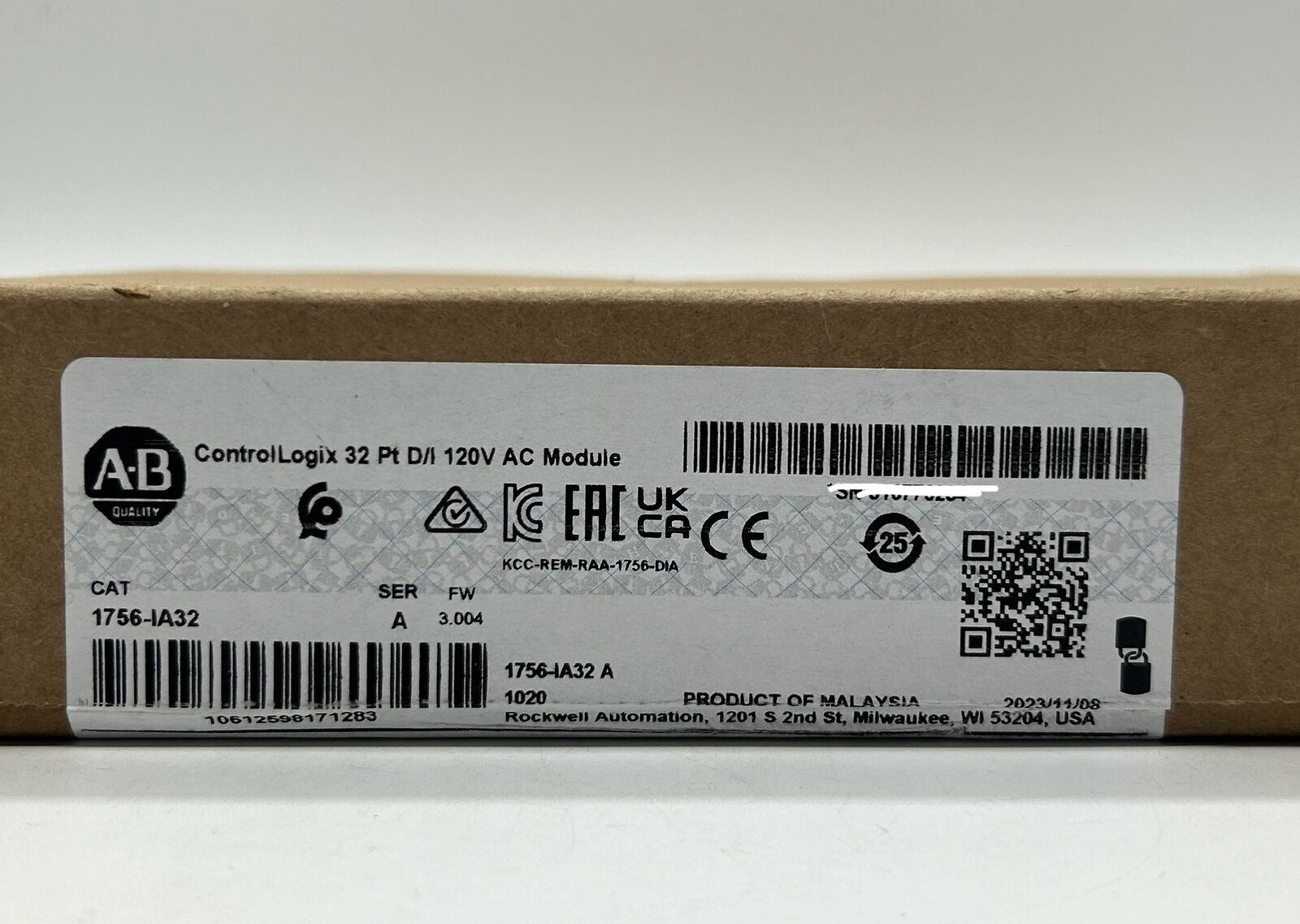 New Factory Sealed 1756-IA32 ControlLogix AC Digital 32 Point Output Module - CONTROLLOGIX
