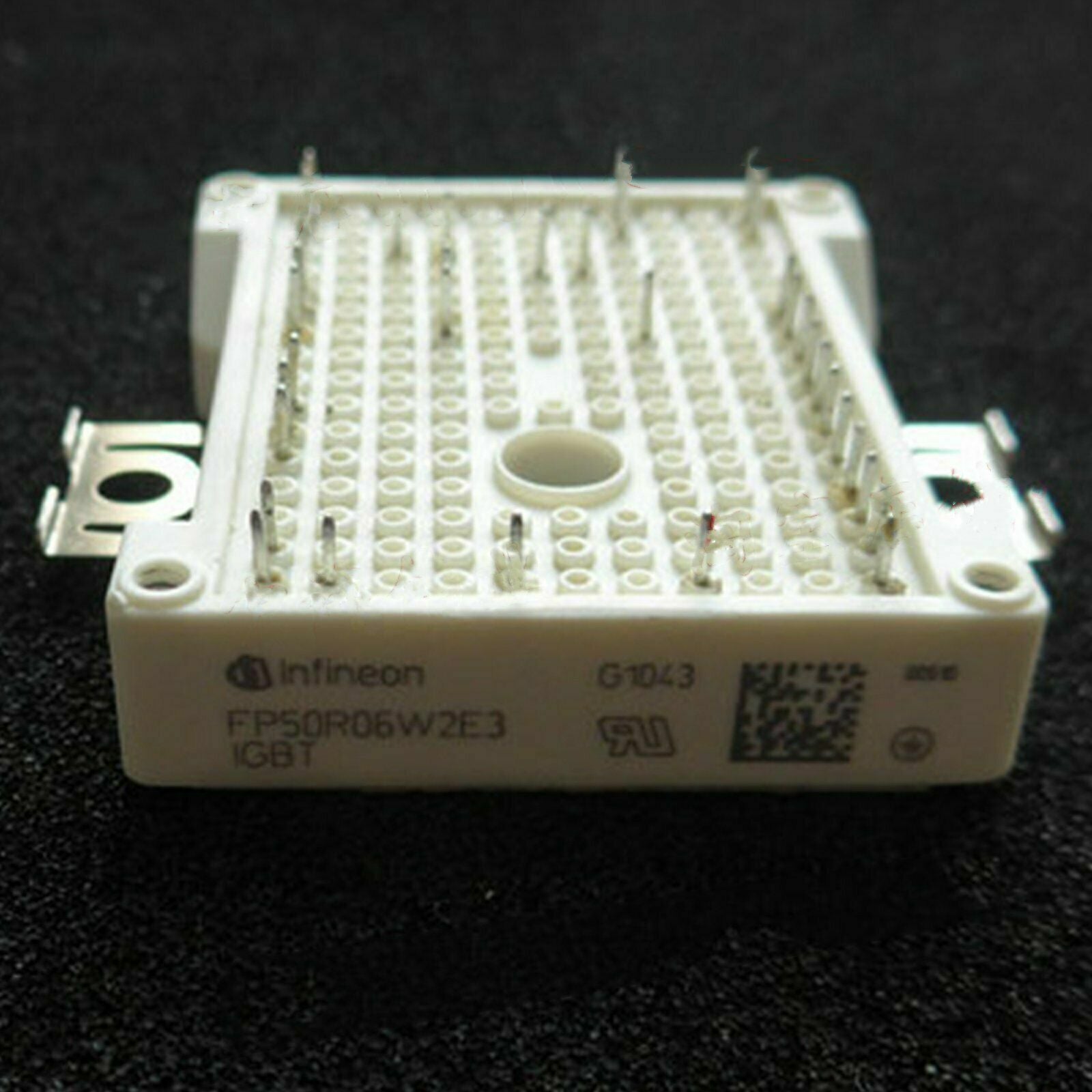 new 1PC  For INFINEON FP50R06W2E3 power supply module