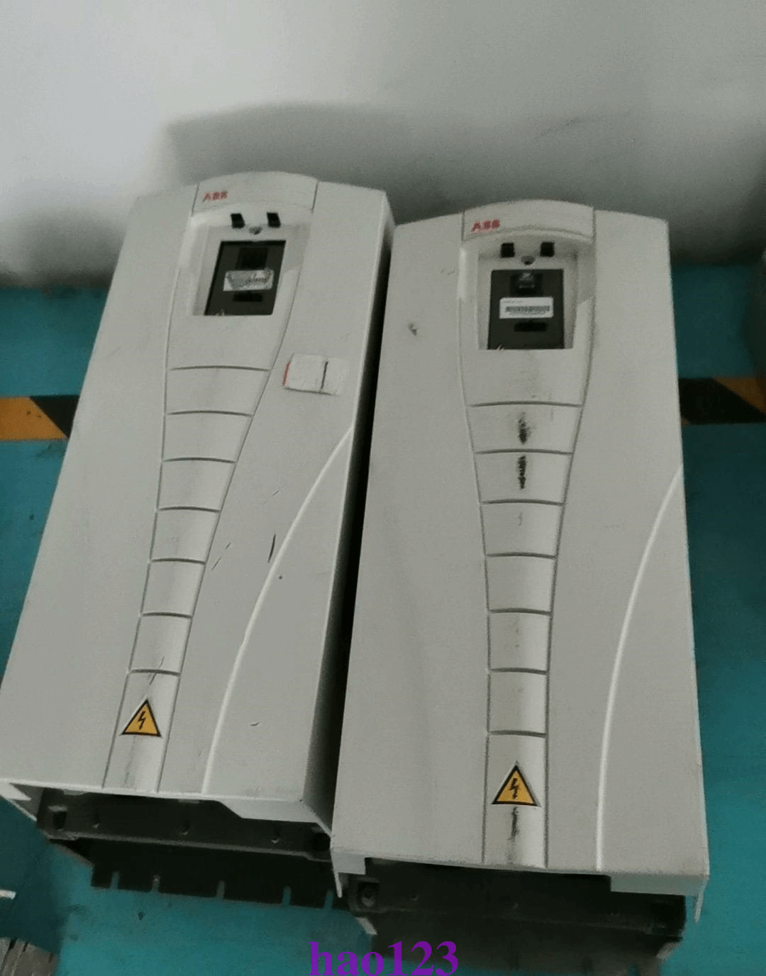 new ACS550-U1-038A-4 ABB Frequency converter in box By or - ABB