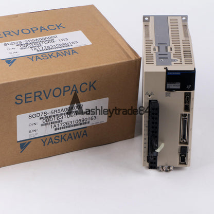 1PC Yaskawa SGD7S5R5A00A002 Servo Driver SGD7S-5R5A00A002