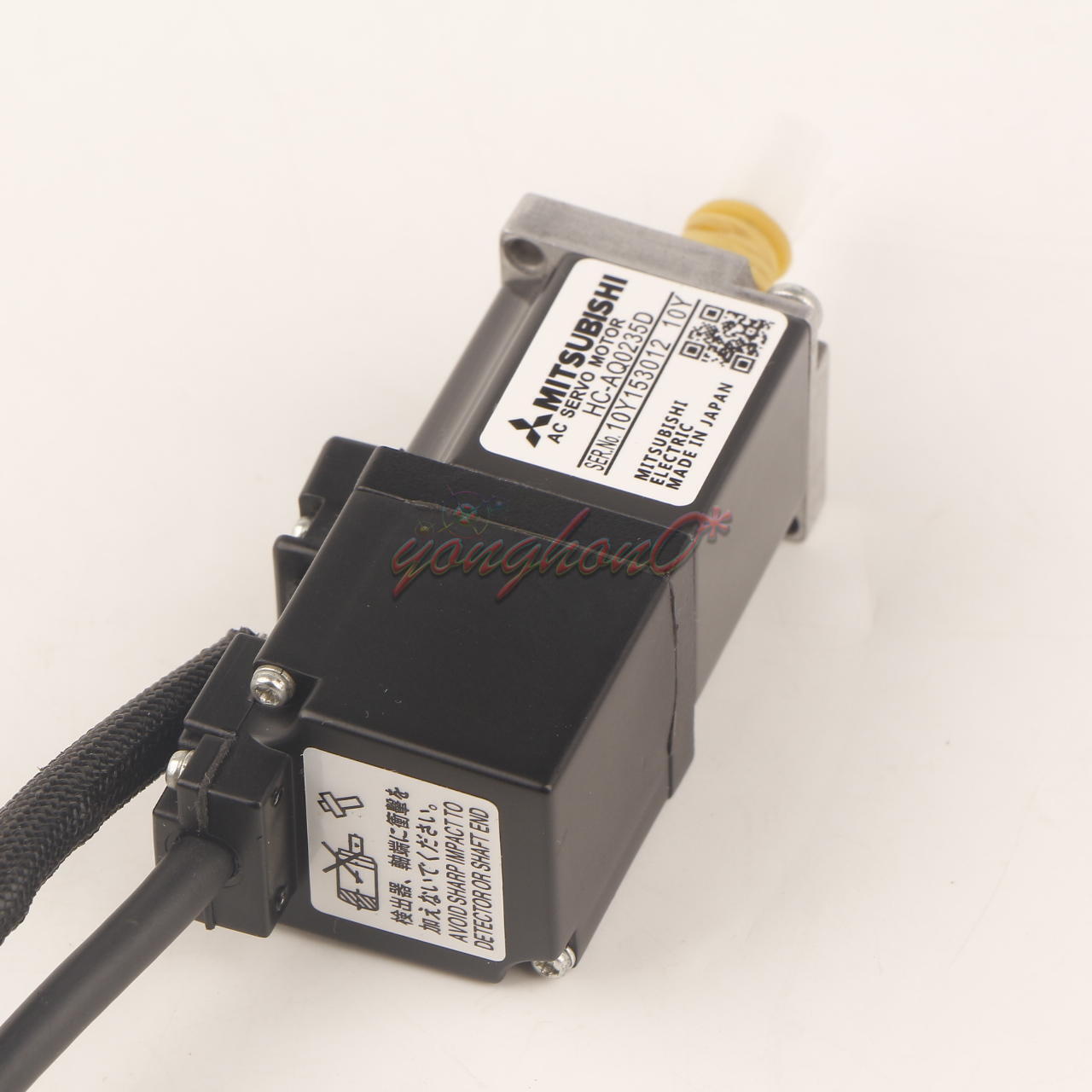 new ONE Mitsubishi Servo Motor HC-AQ0235D - MITSUBISHI