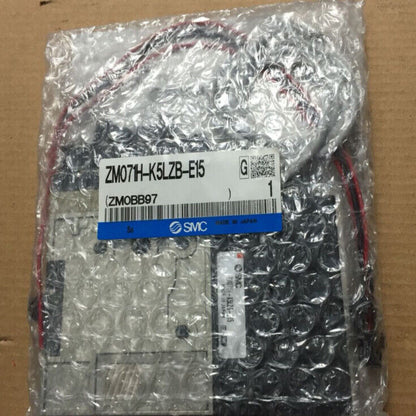 1PCS SMC ZM071H-K5LZB-E15 Vacuum Pump - SMC