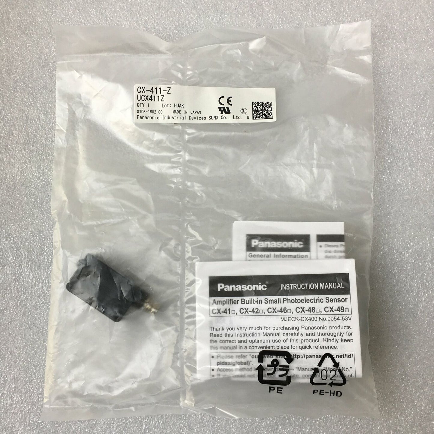 Compact sensor for reliable photoelectric detection | Panasonic CX-411-Z in bag - PANASONIC