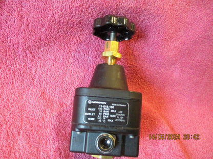 new Norgren Air Pressure Regulator - 11-018-100 - NORGREN