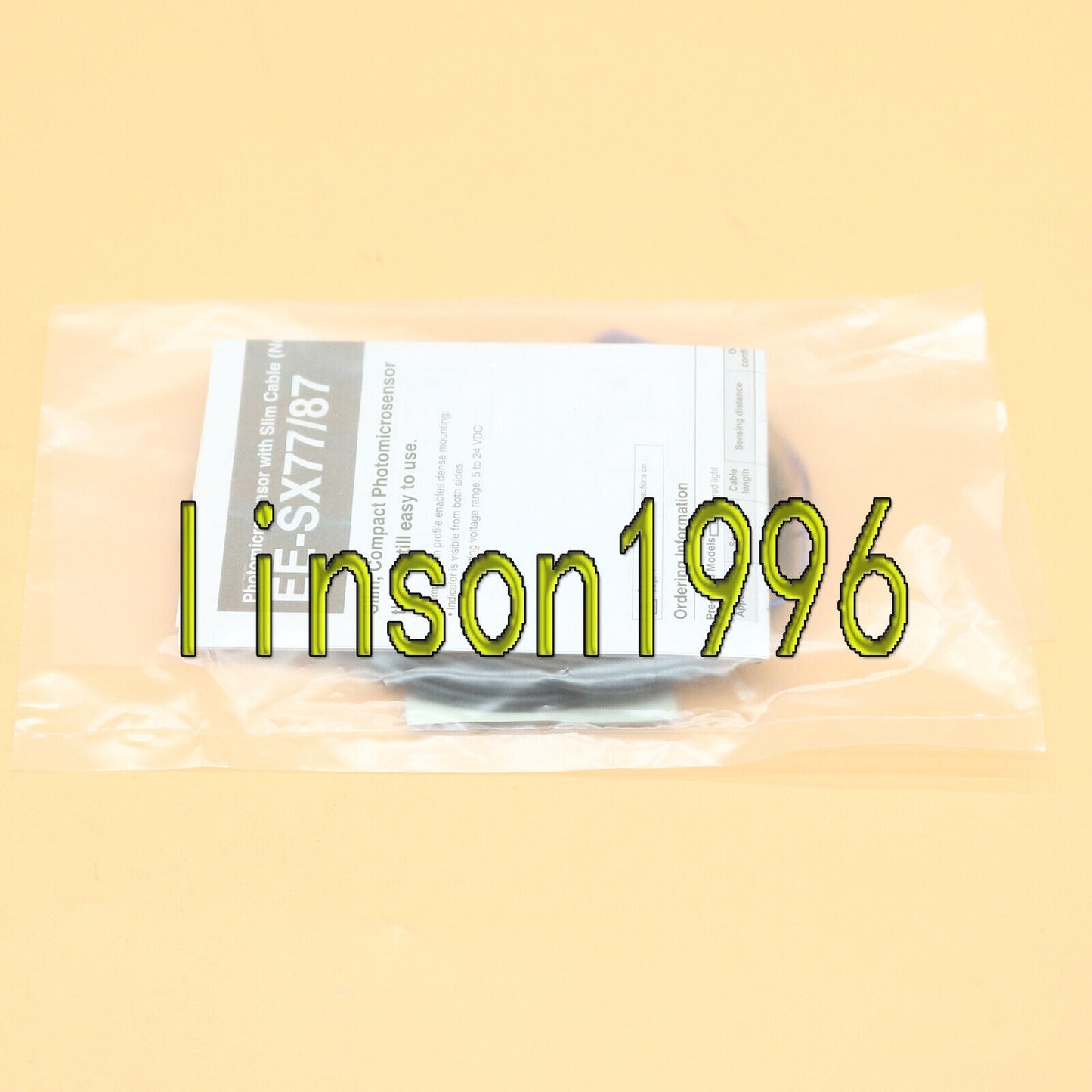 Omron EE-SX870A Photoelectric Sensor - OMRON