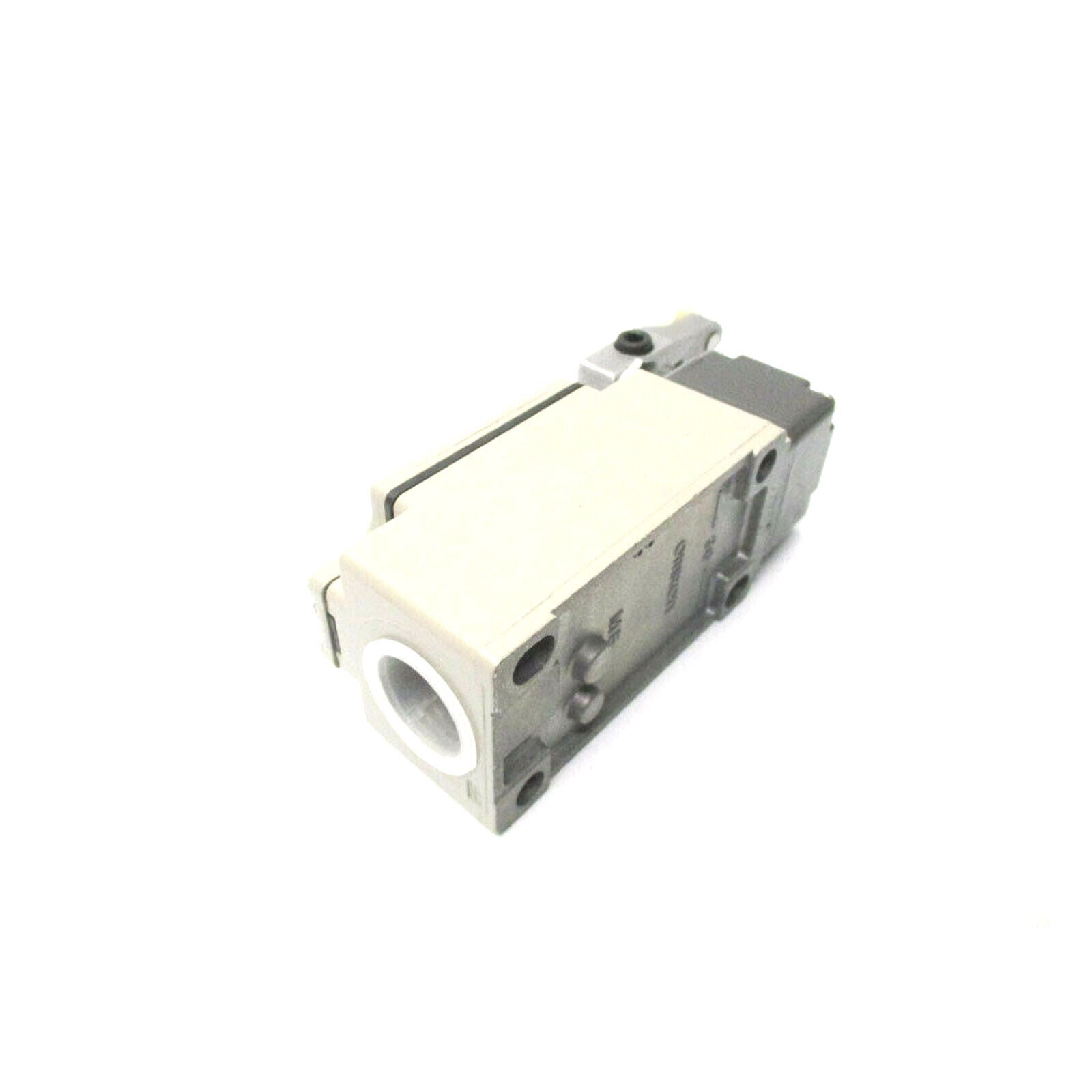 OMRON Limit Switch - D4B-2111N - OMRON