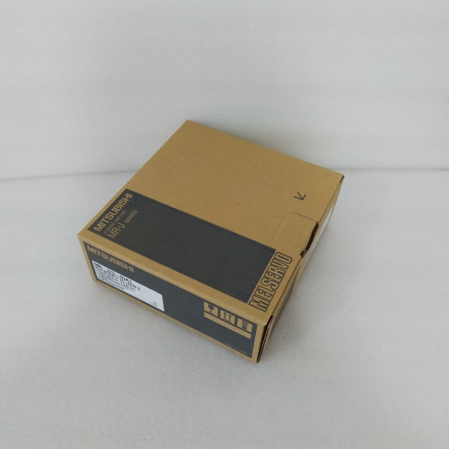 24-Hour Servo Drive MR-J2S-40A1 - MITSUBISHI