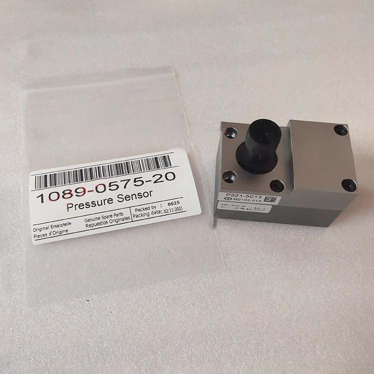 1Pcs  1089962501 1089057520 Differential Pressure Sensor For Atlas Copco