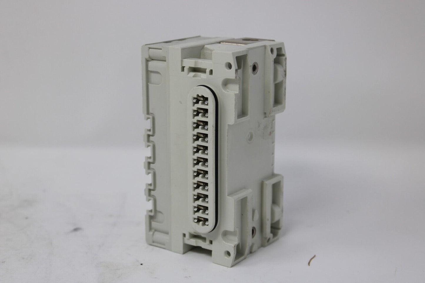 used SMC EX600-DXPC Digital Output - SMC