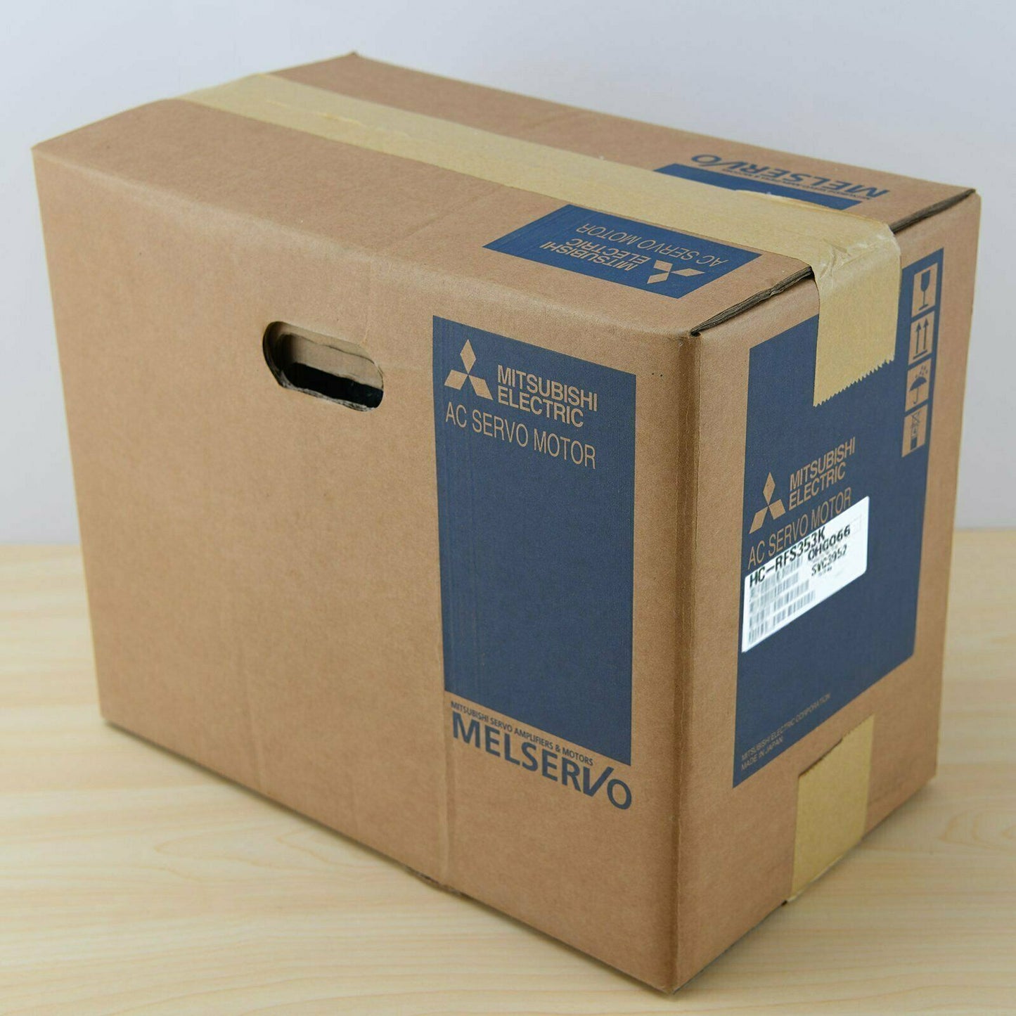 1PC Mitsubishi New AC Servo Drive HC-RFS353K - MITSUBISHI