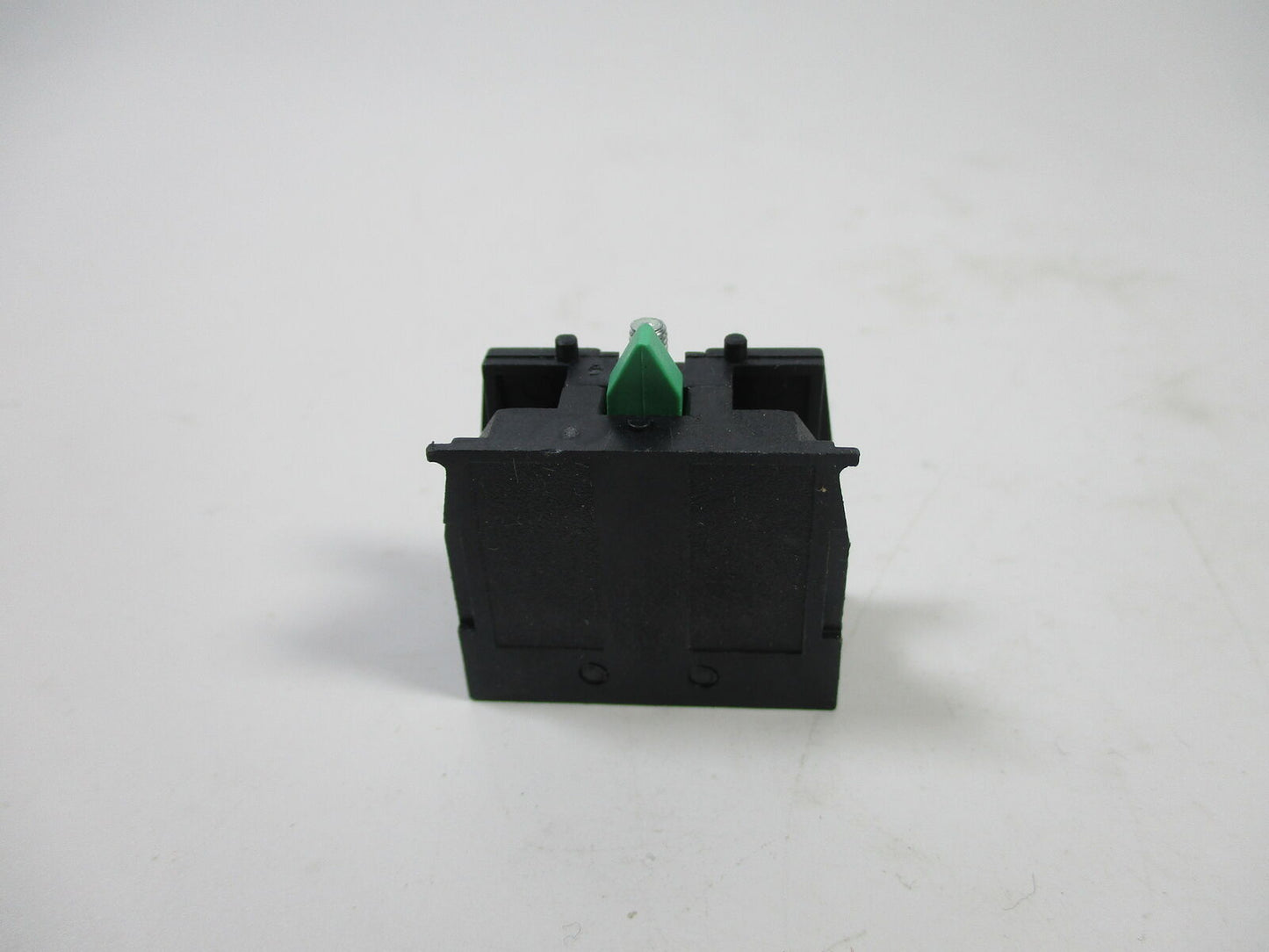 NP2-BE101 Emergency Stop Button Green - CHNT