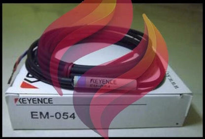 1PCS Keyence Proximity Sensor EM-080 EM080 EM/080