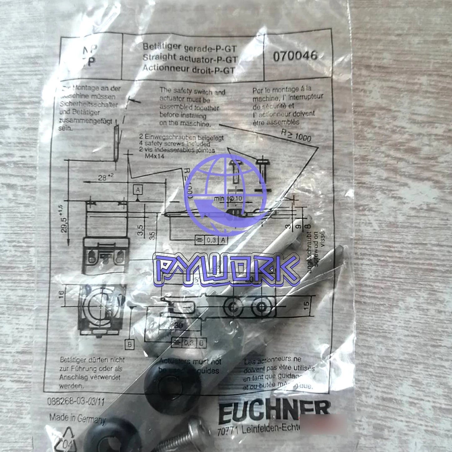 1pc EUCHNER BETAETIGER-P-GT 070046 Straight Actuator spot stocks