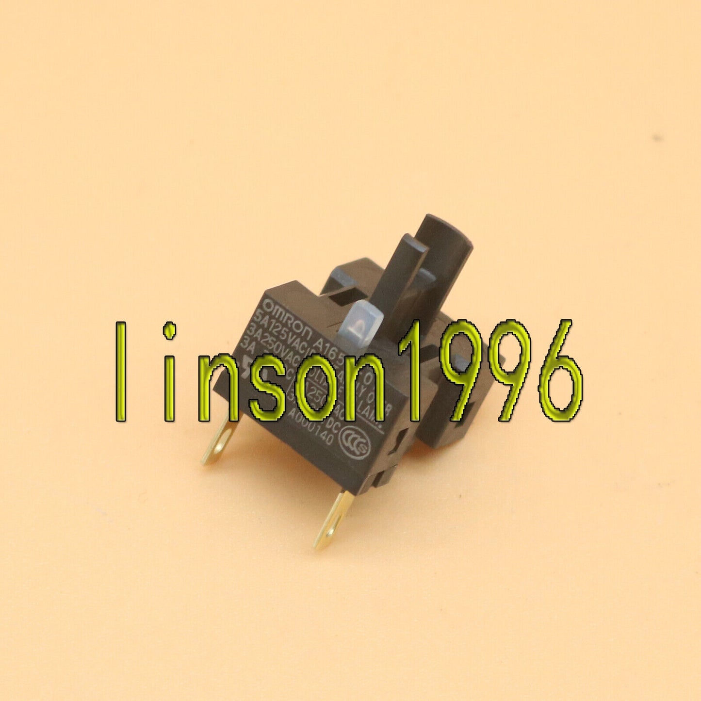 New ONE Omron A165E-01 Pushbutton Switch Red – - OMRON
