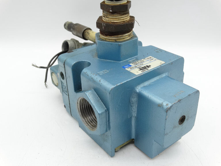MAC VALVES 57D-43-111CA VALVE - MAC VALVES INC.