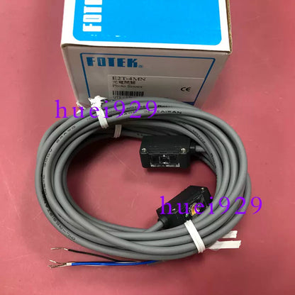 1PC  Fotek E2T-4MN E2T4MN Photo Sensor  Free Ship