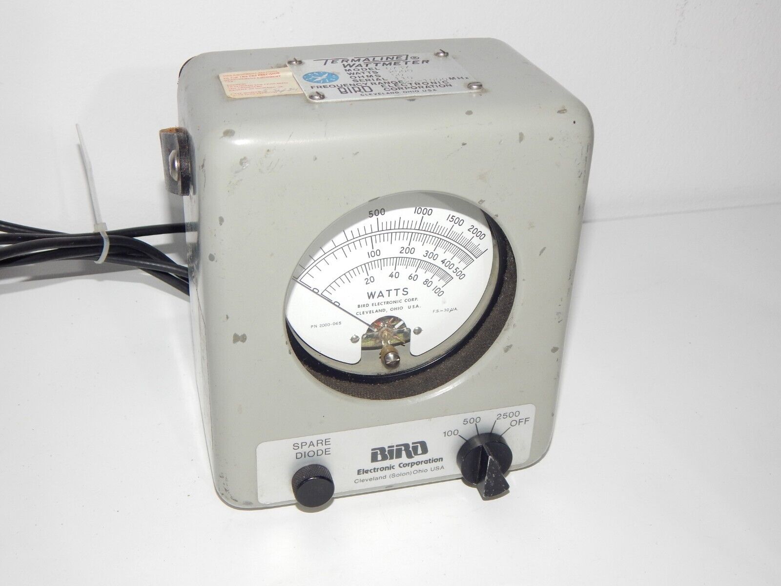 BIRD 6737 + 6737-030 Wattmeter 2500W 25-1000 MHz 1.5-35 MHz - TERMALINE