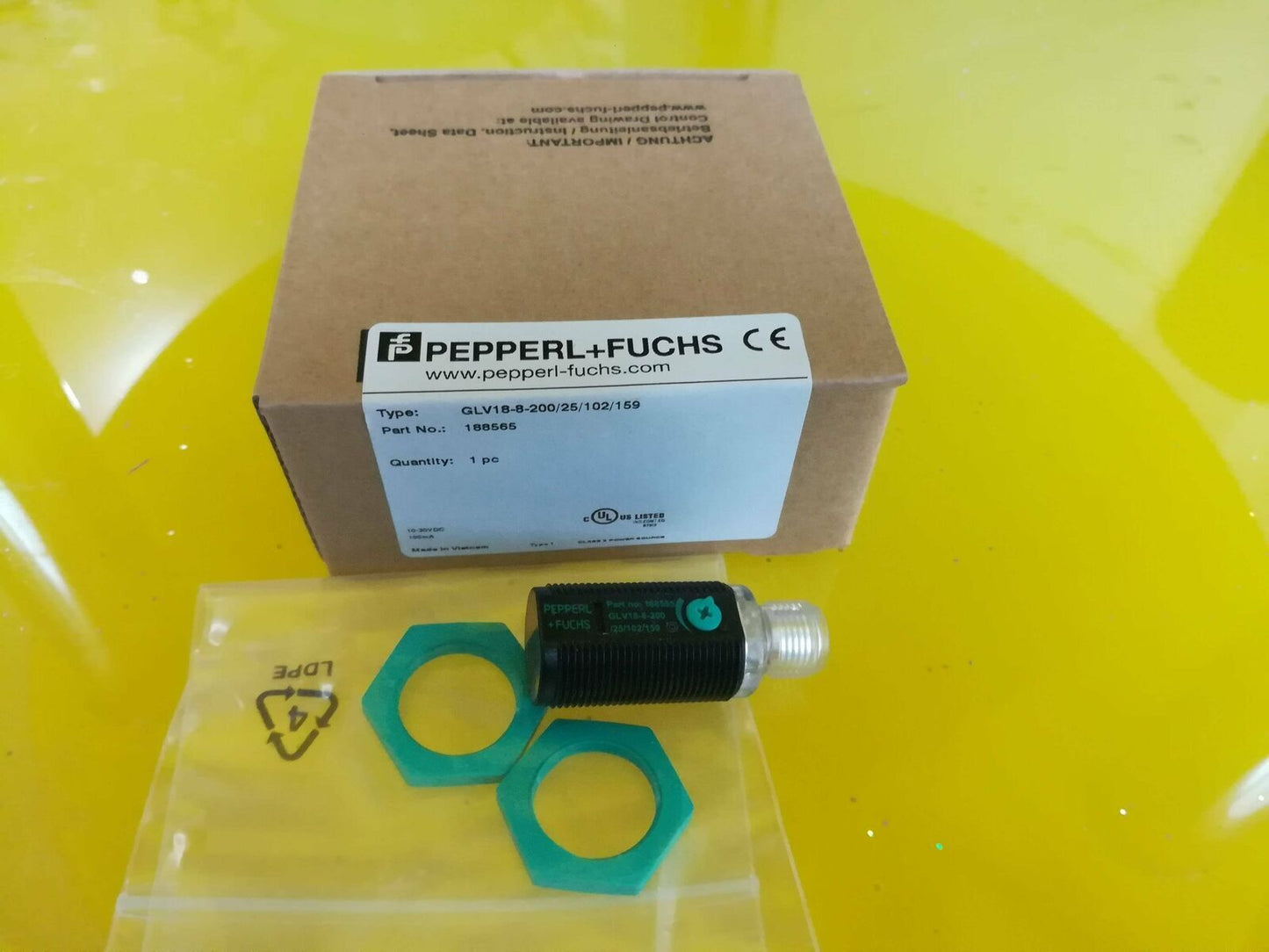 PEPPERL+FUCHS P+F GLV18-8-200/25/102/159 model in box fast ship - PEPPERL+FUCHS