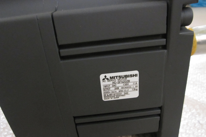 new MITSUBISHI AC SERVO MOTOR HC-SFS202B HCSFS202B - MITSUBISHI