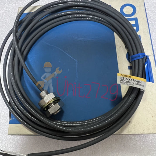 OMRON E2C-X1R5AH Photoelectric Switch #un