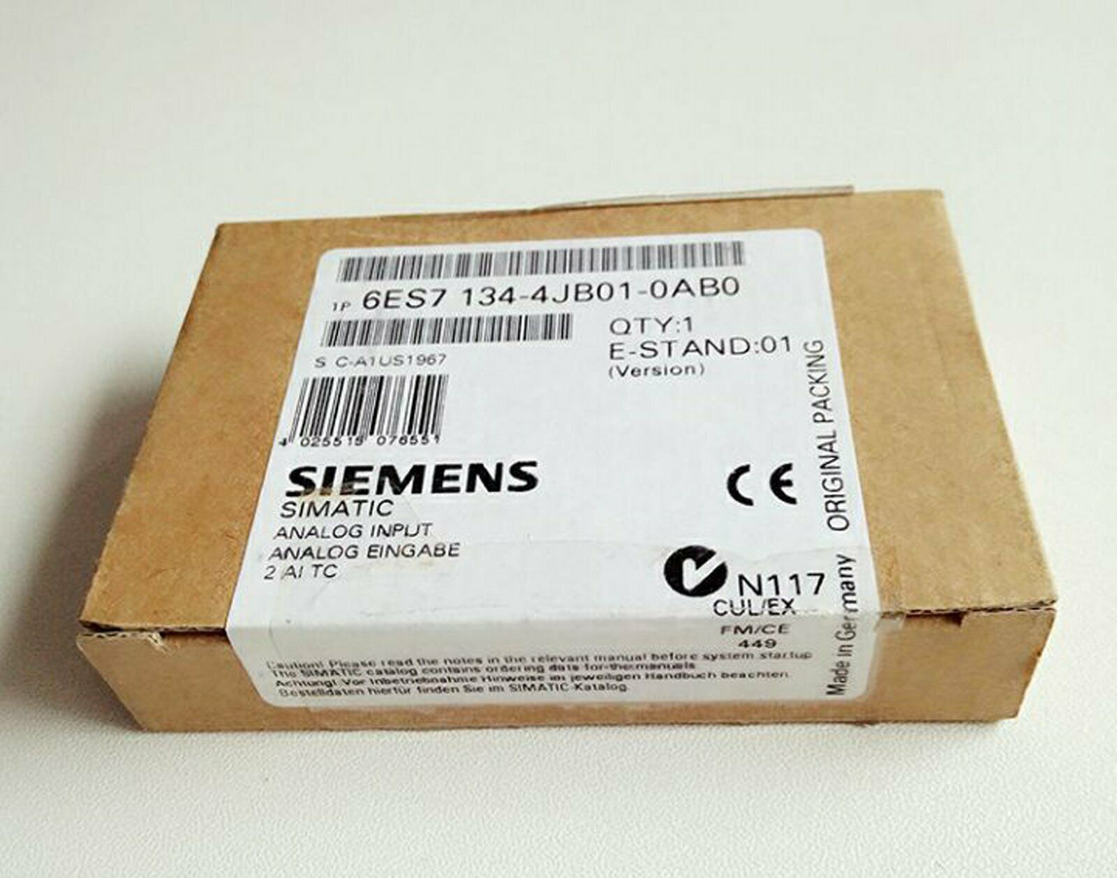 new  SIEMENS In Box 6ES7134-4JB01-0AB0 6ES7 134-4JB01-0AB0 Fast Delivery