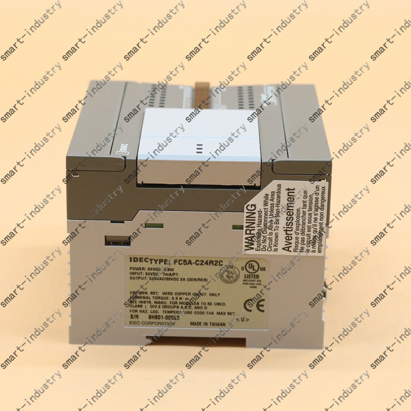 new IDEC FC5A-C24R2C  PLC Module In Box One year