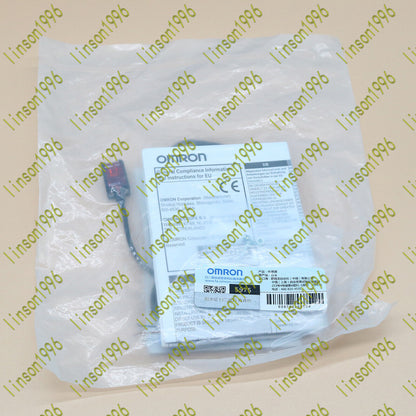 Omron E3T-FL13 Diffuse Photoelectric Sensor - OMRON