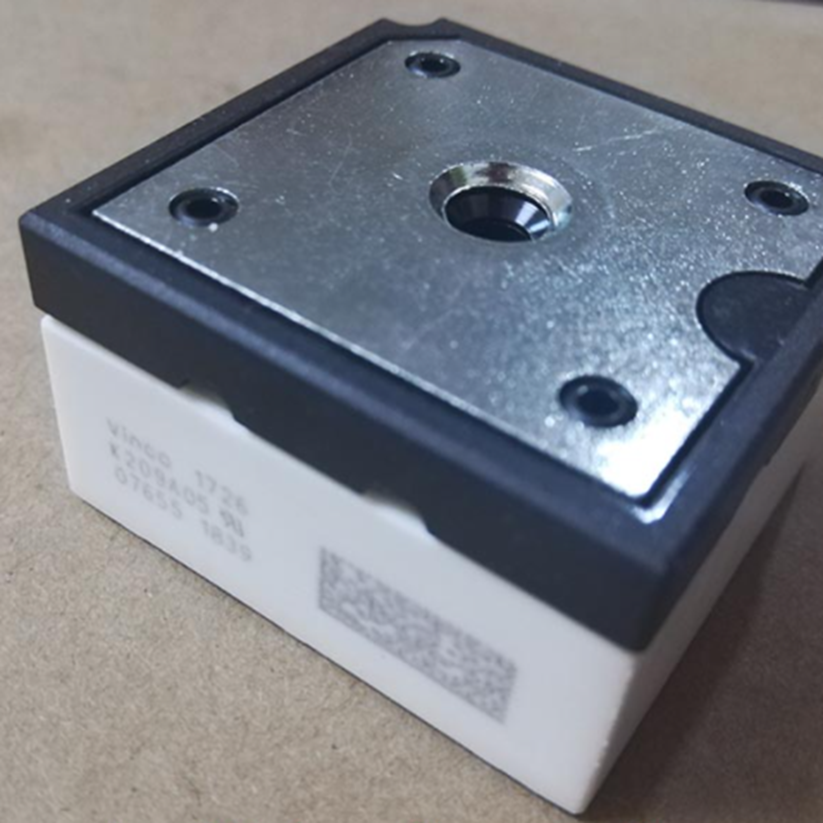 VINCO K209A05 Power Module: High-Power Performance Module for Efficient Energy Solutions - VINCO