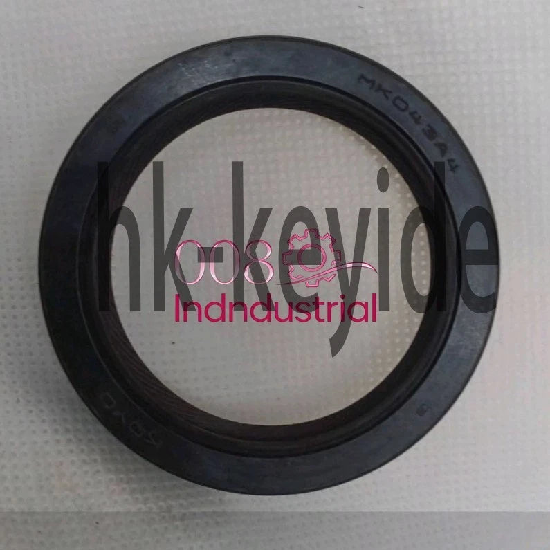 1Pcs FOR MK043A4 transfer box oil seal