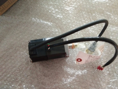 & MITSUBISHI AC SERVO MOTOR HC-MF23 HCMF23