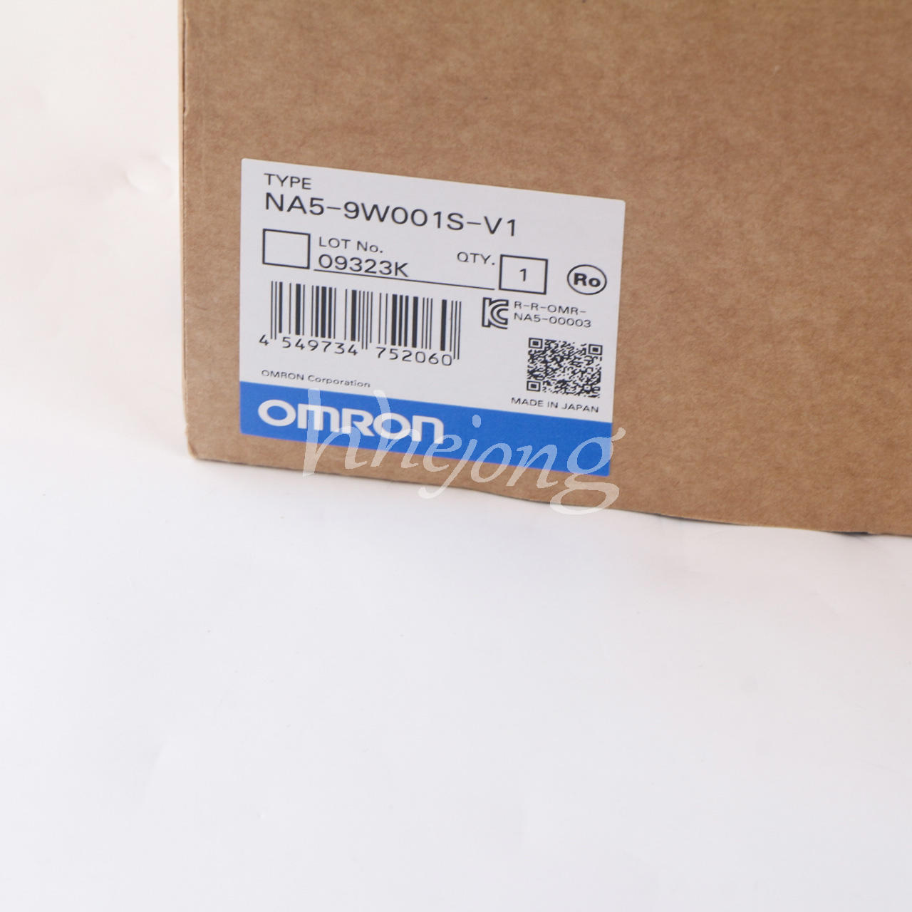 OMRON TOUCH SCREEN NA5-9W001S-V1 - OMRON