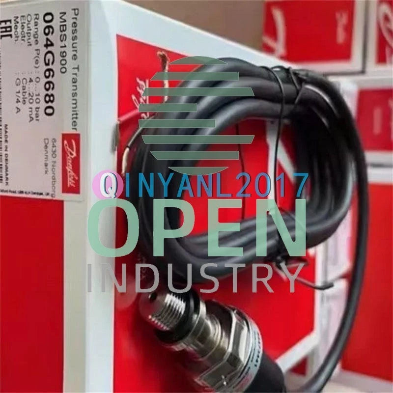 1PCS Danfoss pressure sensor 064G6680