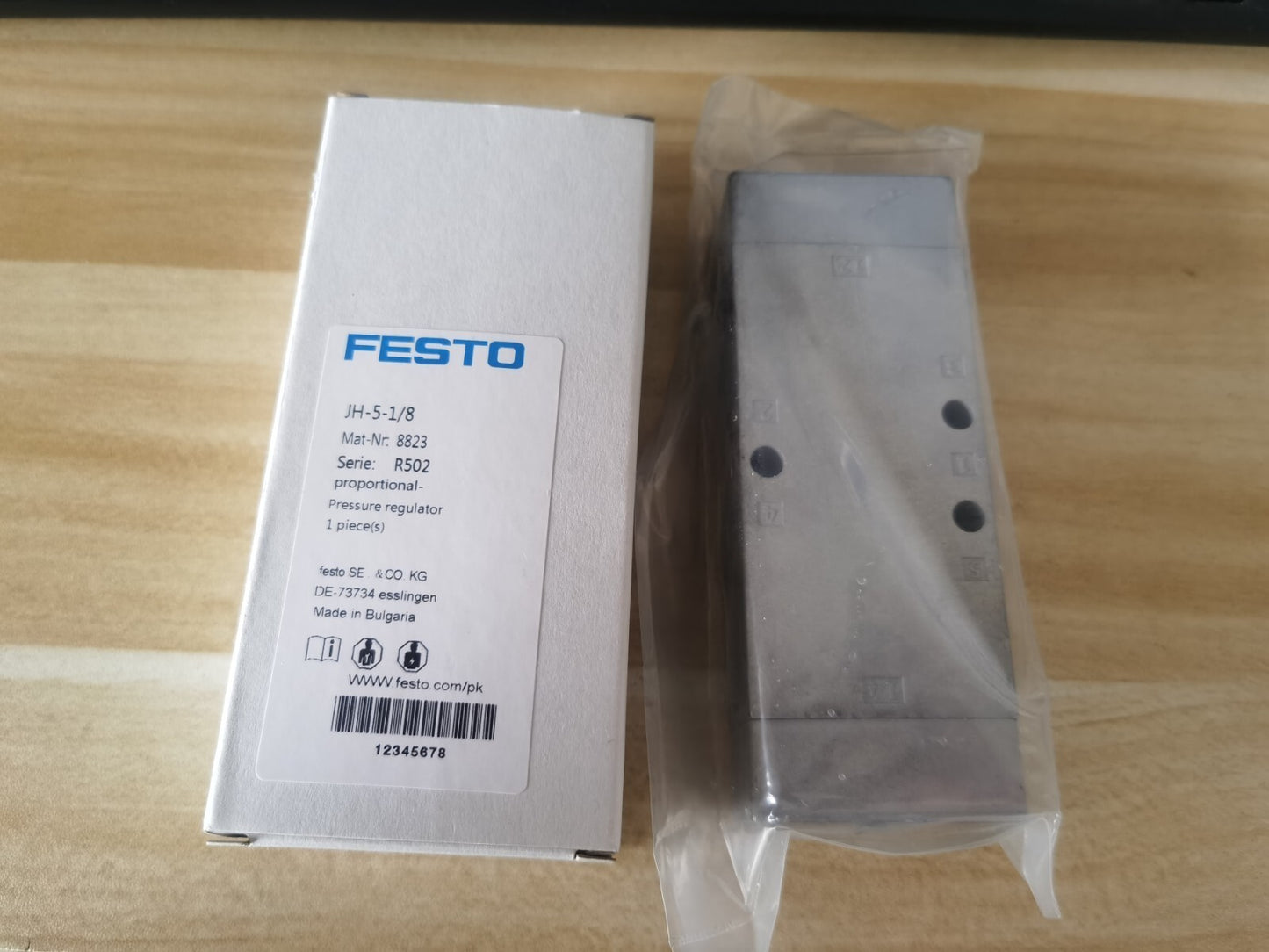 1PC Festo JH-5-1/8 8823 Solenoid Valve *TT