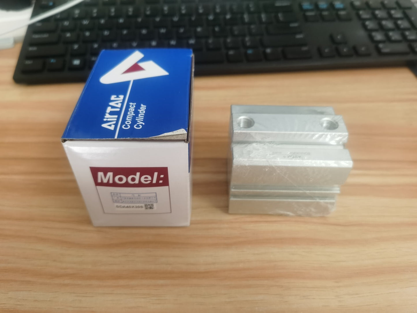 1PCS AirTAC SDA40X30S Cylinder Free Shipping