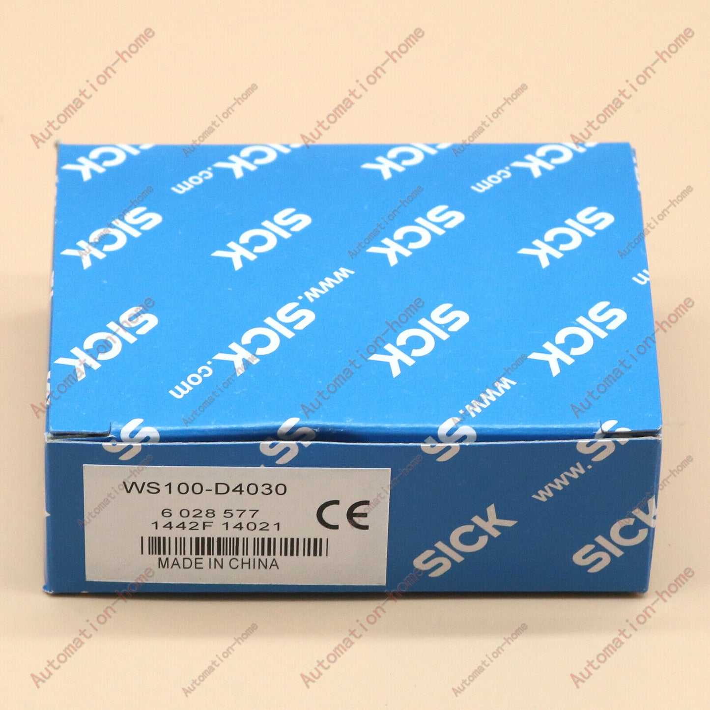 new WS100-D4030 SICK Photoelectric Sensors In Box - SICK