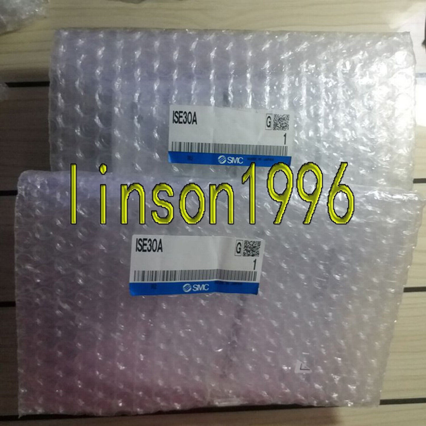 ONE SMC ISE30A Pressure Switch - SMC