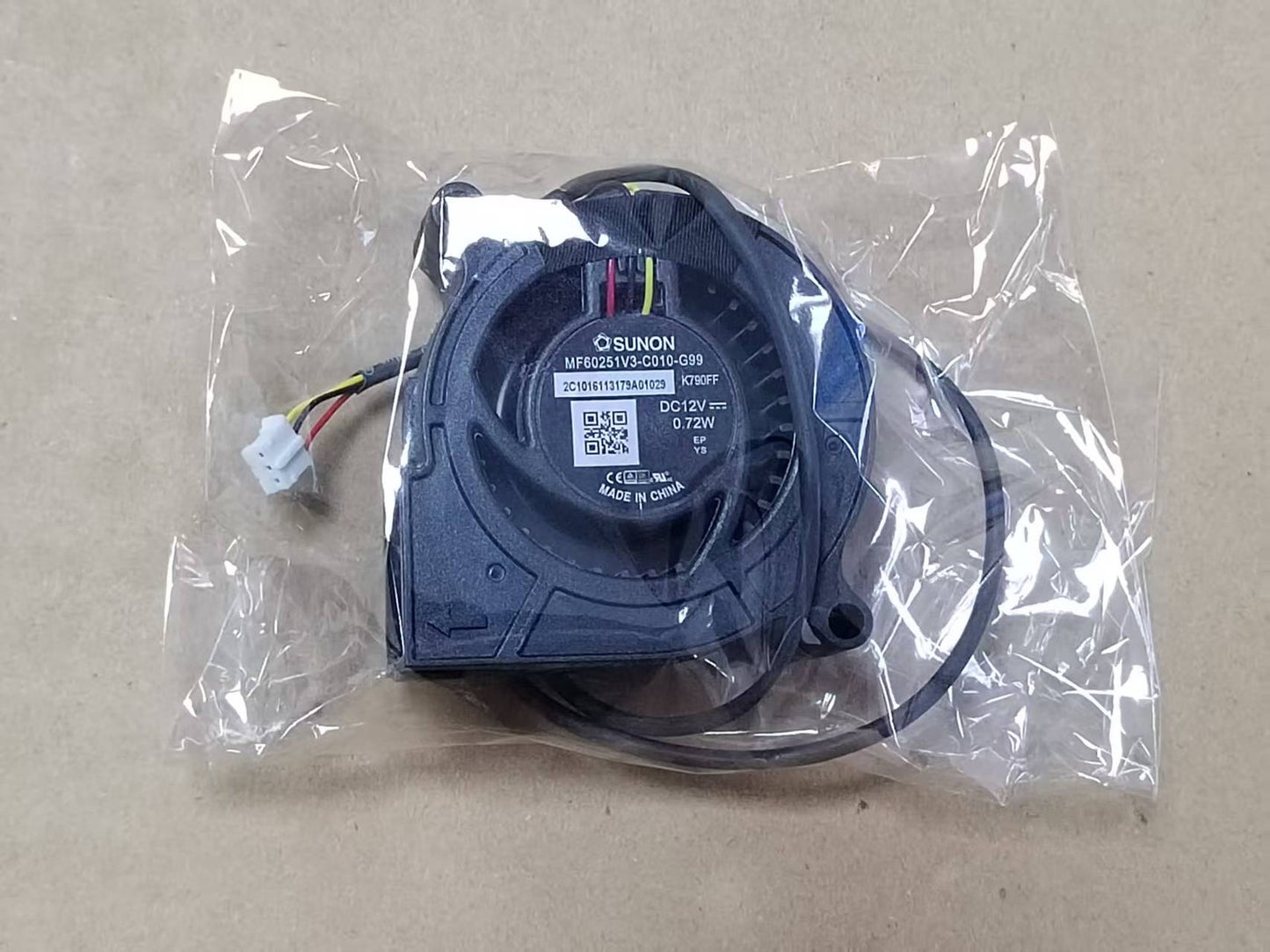 SUNON MF60251V3-C010-G99 6cm 6025 12V 0.94W 3-pin projector cooling fan