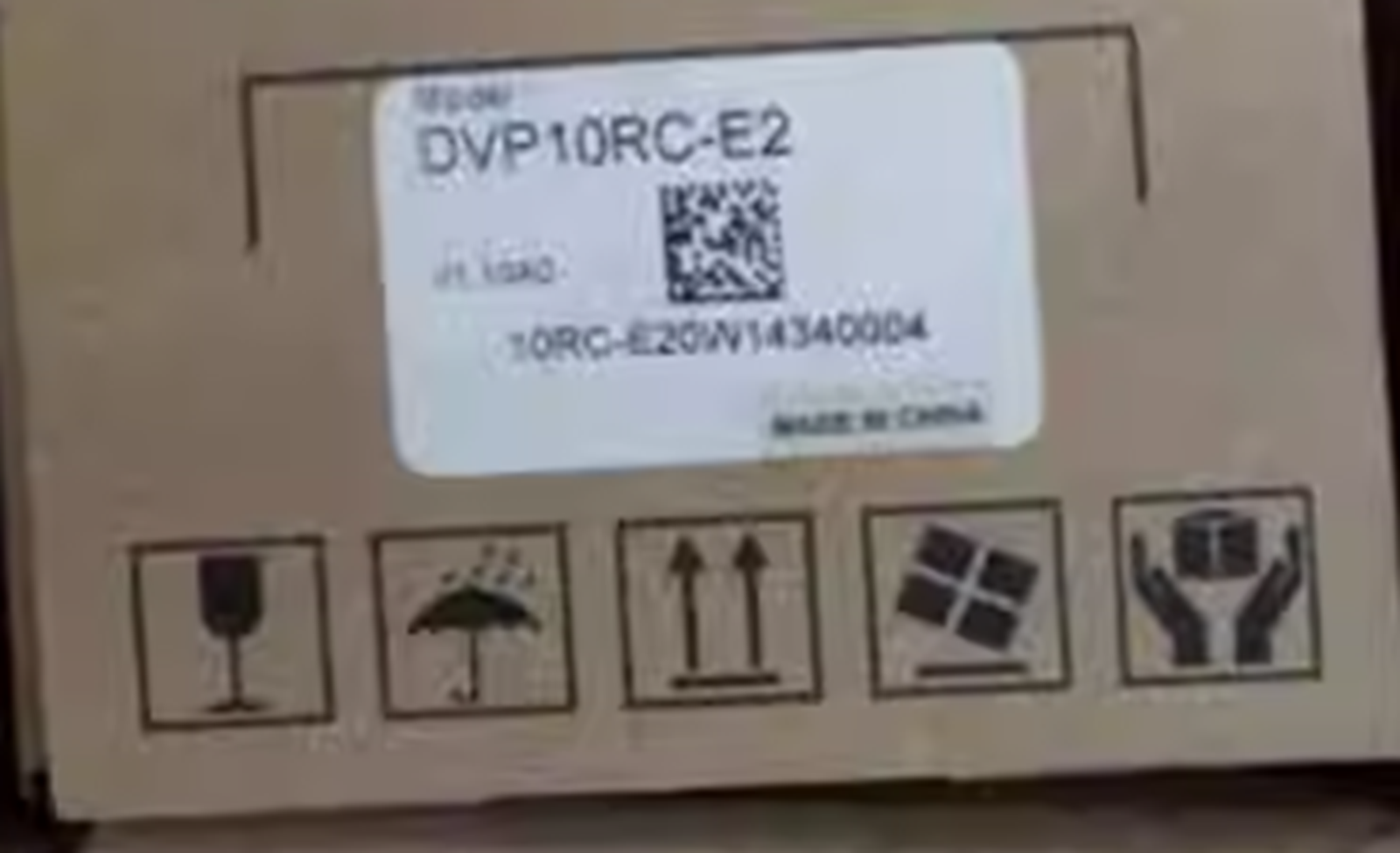 new  DELTA DVP10RC-E2 Input Module DELTA