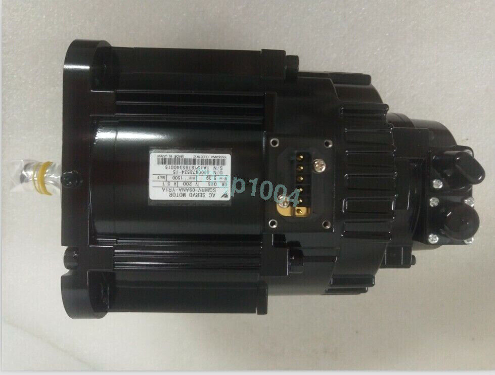 1PC YASKAWA SGMDH06A2AYR25 Servo Motor - YASKAWA