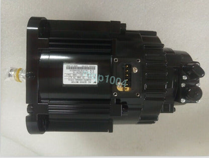 1PC YASKAWA SGMDH06A2AYR25 Servo Motor - YASKAWA