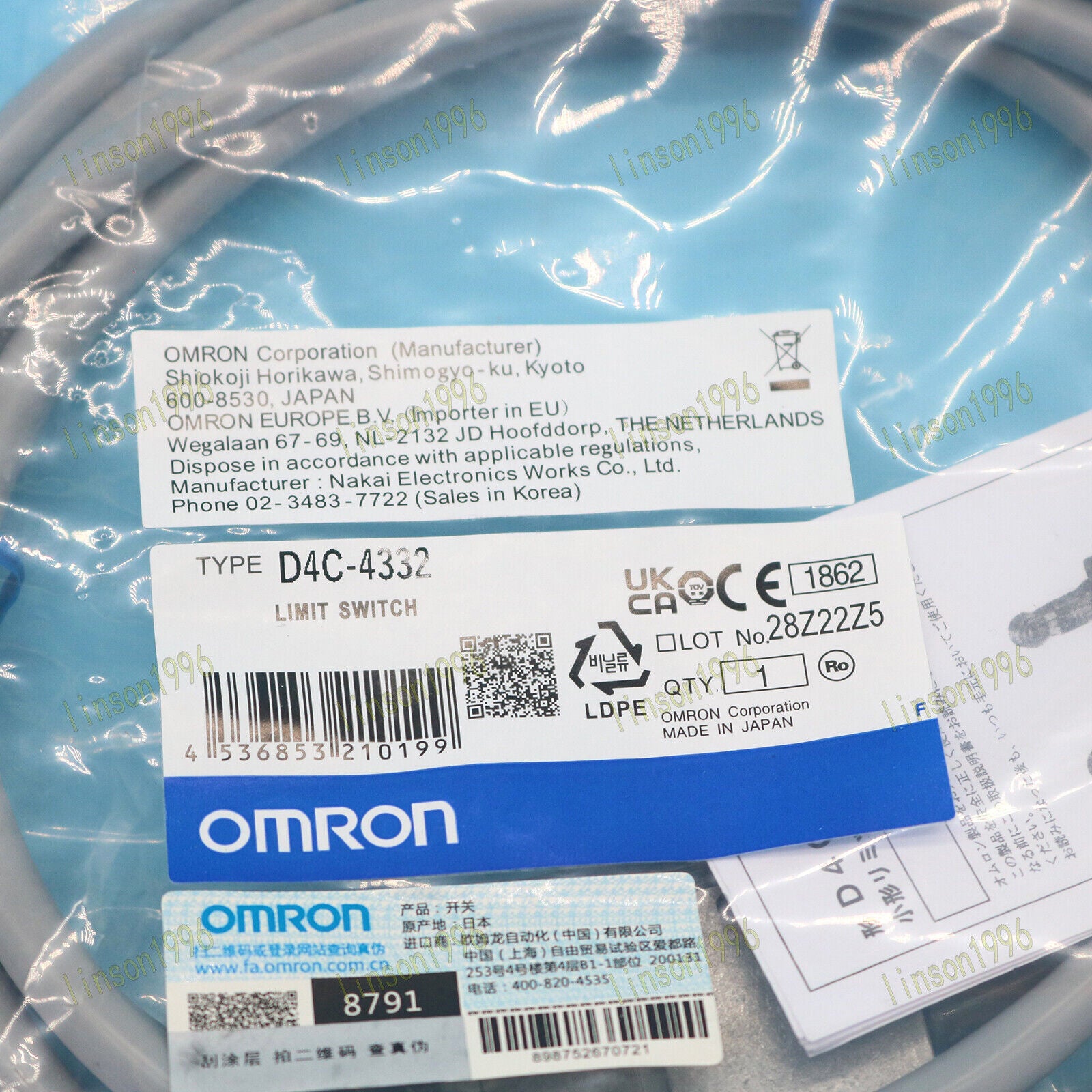 ONE OMRON Limit Switch D4C-4332 D4C4332 Ship - OMRON