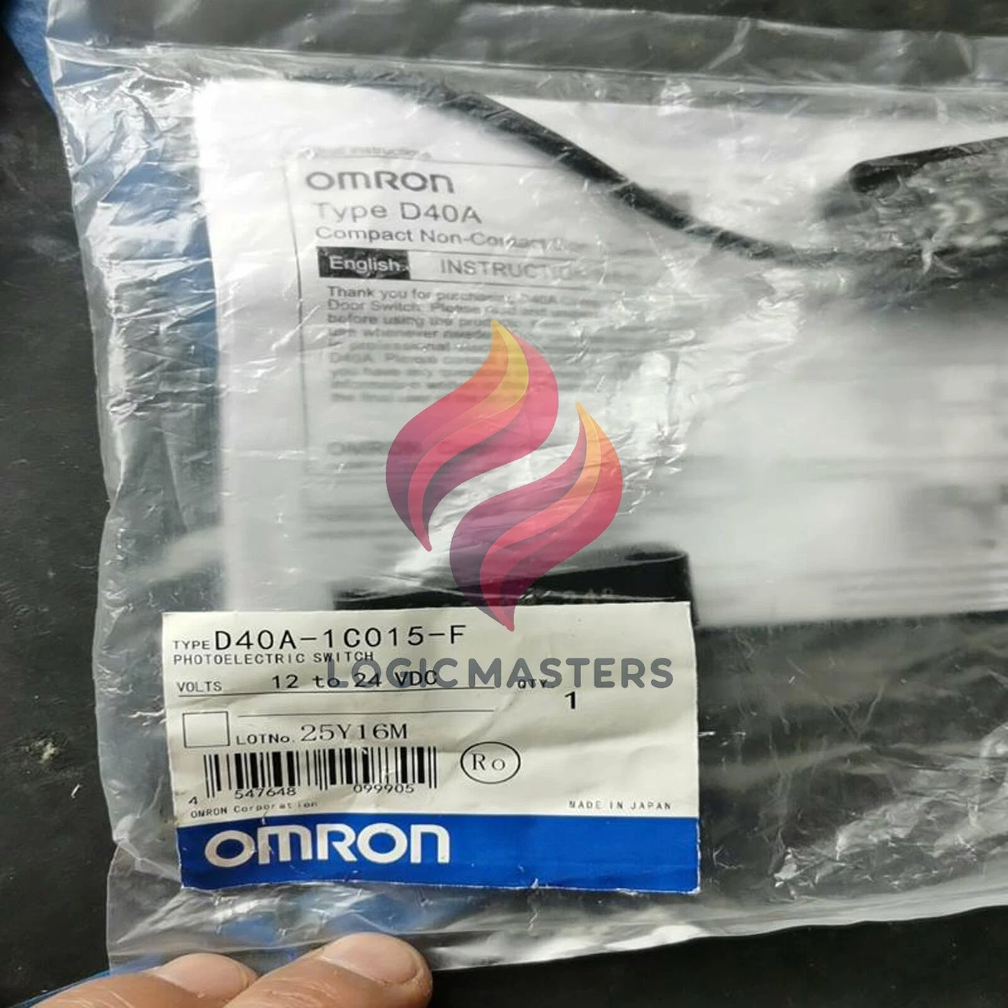 1PCS D40A-1C015-F For Omron Door Sensor