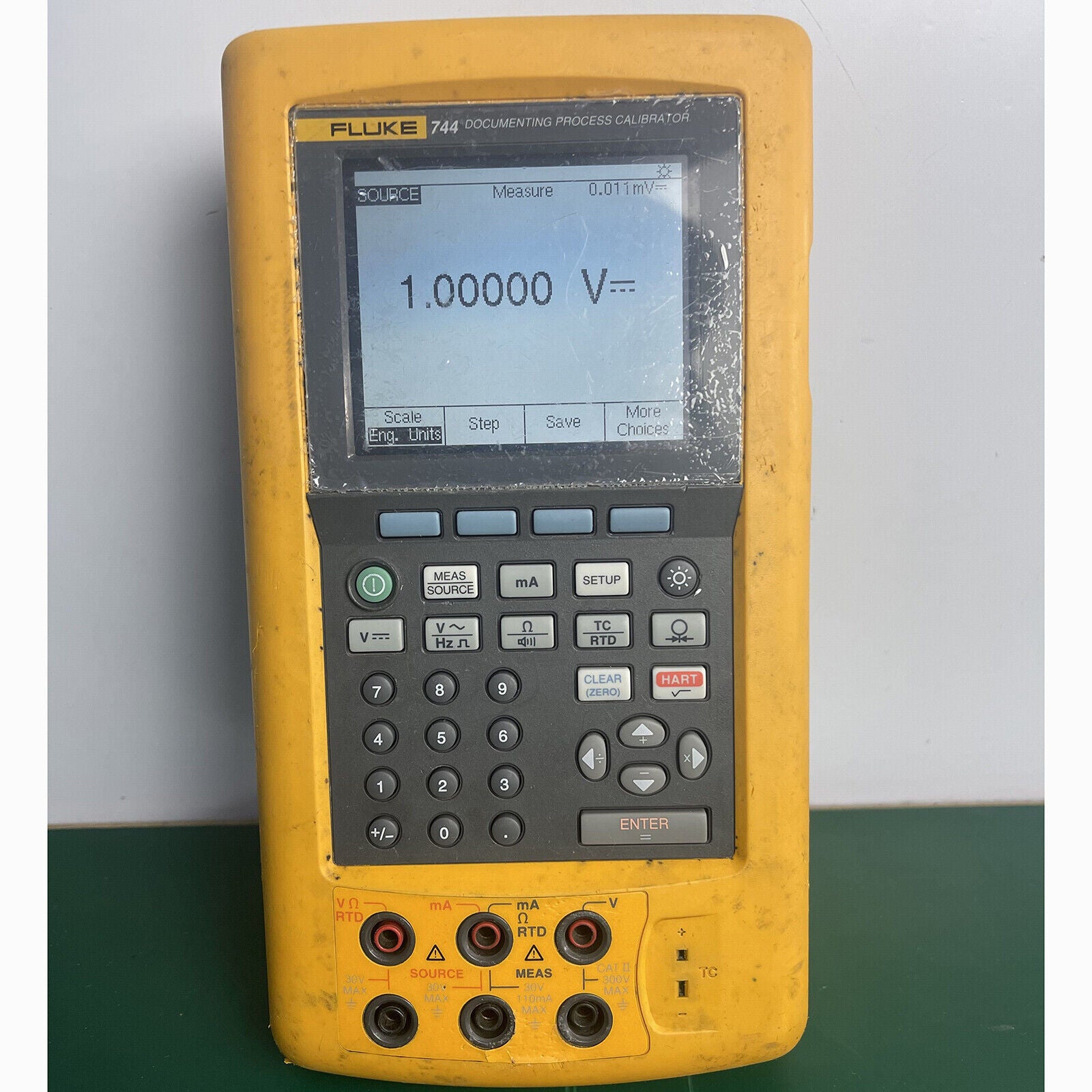 used one FLUKE 744 Documenting Multifunction Process Calibrator - FLUKE