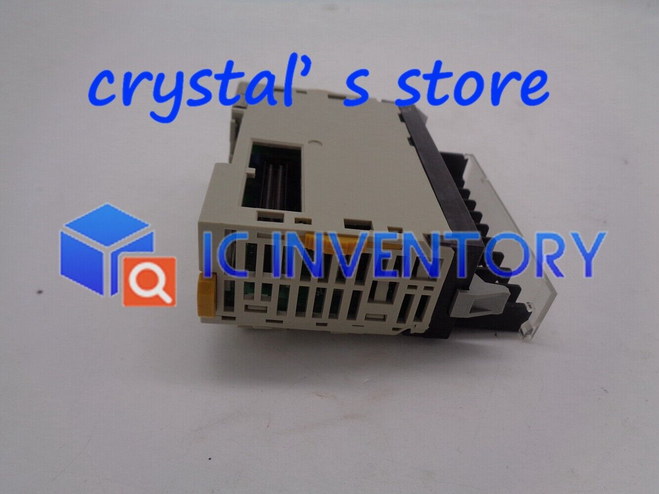 new 1PCS Omron Unit PLC CJ1W-DA08V( CJ1WDA08V ) in box - OMRON