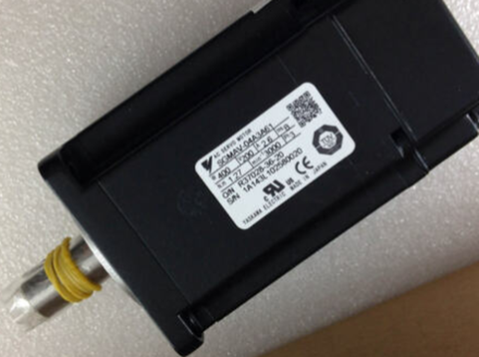 YASKAWA SGMAV-04A3A61 Servo Motor - YASKAWA